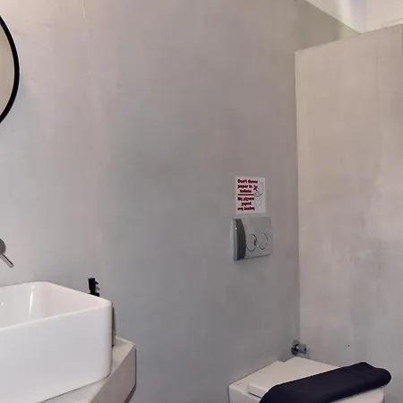 Πανσιόν Lord Ape Club